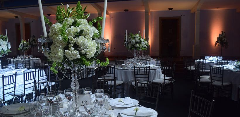 Celebración del matrimonio entre Pámela Atehortúa y Santiago José Arias. 