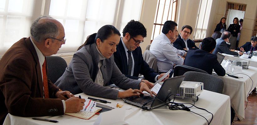 Reunión de los asociados a la Corporación de Universidades del Centro de Bogotá.