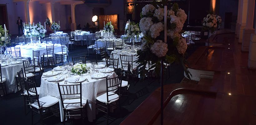 Celebración del matrimonio entre Pámela Atehortúa y Santiago José Arias. 